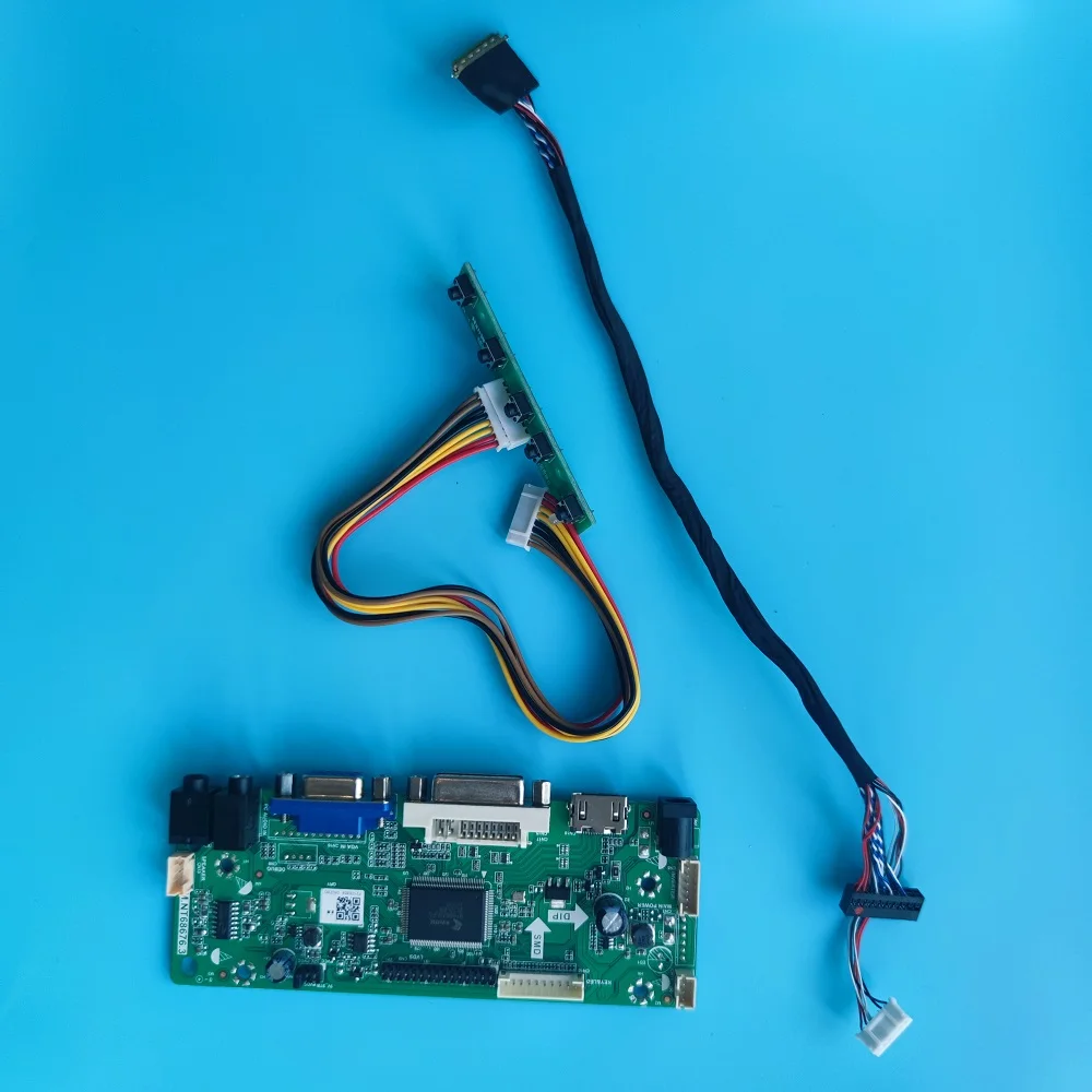 

For CLAA133WA01A Panel 13.3" Controller board 1366X768 LCD monitor LED display kit Screen VGA HDMI-compatible M.NT68676 DVI