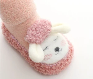 Детские флисовые Носки, зимние теплые носки для пола, до середины икры, обувь для детской кроватки, носки, чулки для младенцев с мультяшным овечьим рисунком, махровые тканевые носки SandQ, Новинка