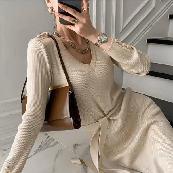 

Женское трикотажное платье SuperAen, однотонное платье средней длины с v-образным вырезом на талии, на шнуровке, с металлической пряжкой, для осе...