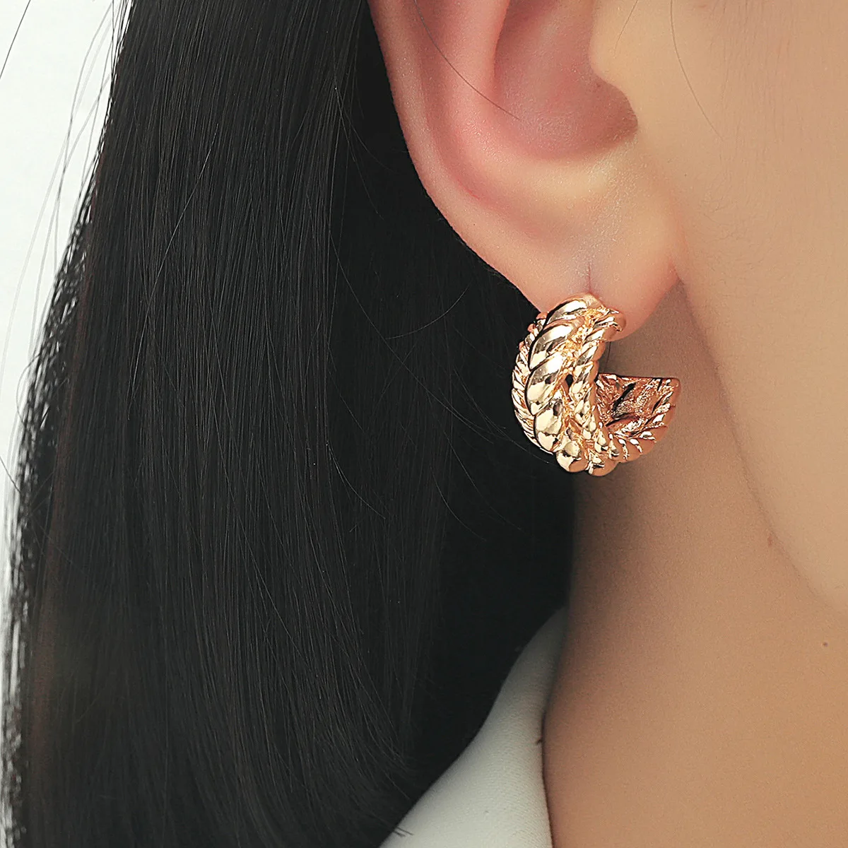 

earrings for women earings fashion jewelry boho wholesale luxury Retro alloy C-shaped twist European and American ins braided