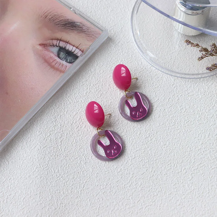 

Японские розовые милые серьги, животные, кролик, розово-красные серьги, оригинальные Мультяшные женские праздничные подарки, универсальные...