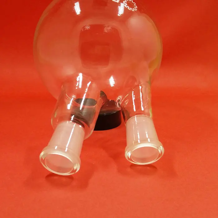 Лабораторная колба из прозрачного стекла с круглым дном и 2 горлышками 1 шт.