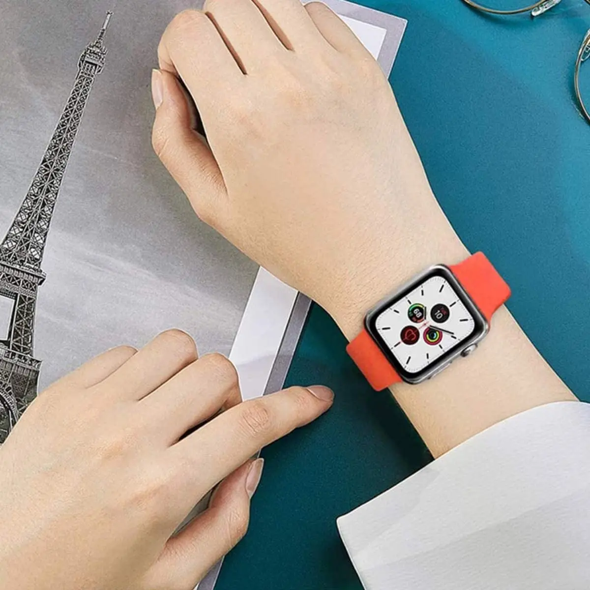 Solo Loop Strap for Apple Watch Band 44mm 40mm 38mm 42mm Elastic Silicone watchband correa bracelet iWatch 6 5/4/3 2 SE 40 44 mm