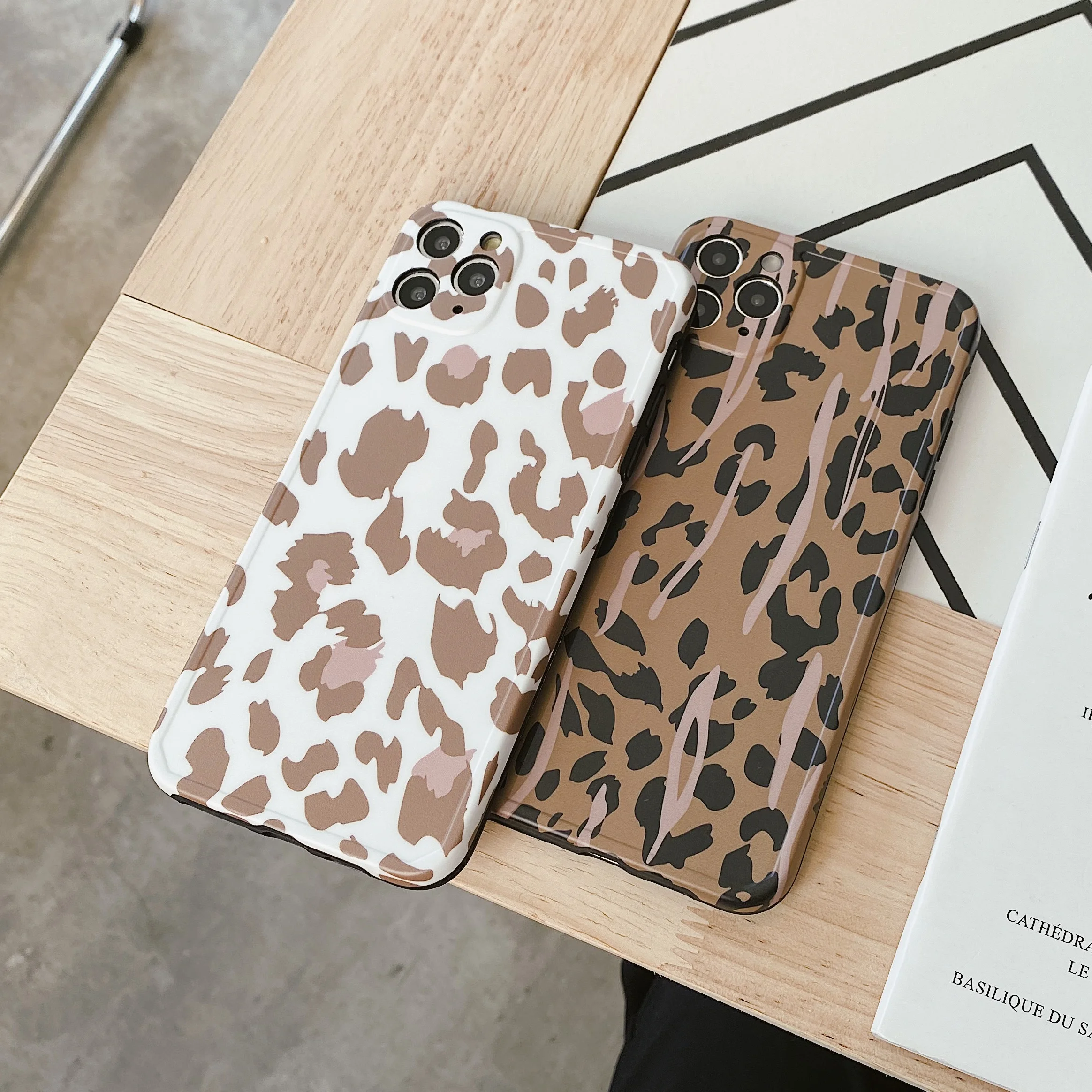 Чехол-накладка для iPhone 11 pro max 7 8 Plus X XR XS Max SE 2020 силиконовый матовый с леопардовым