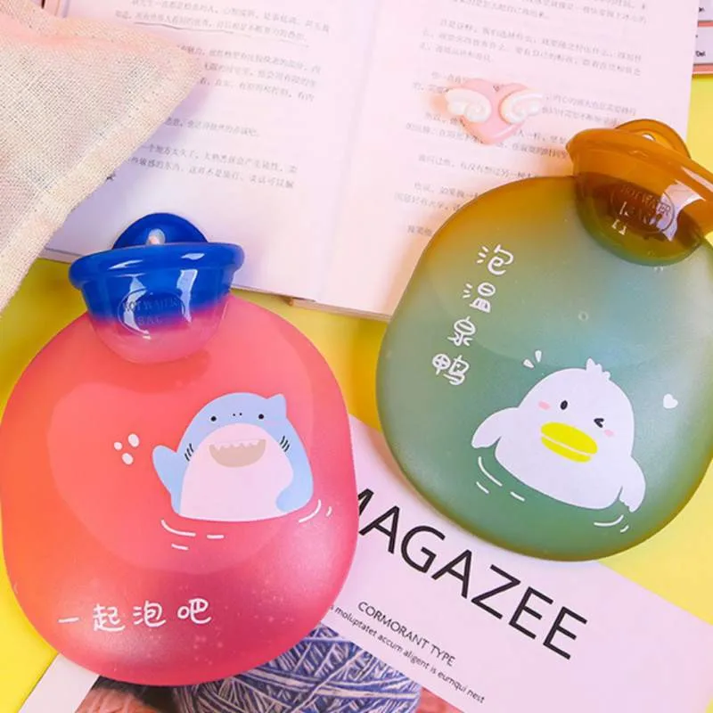 Грелка для дома зимняя прочная инъекций воды грелка портативная мультяшная