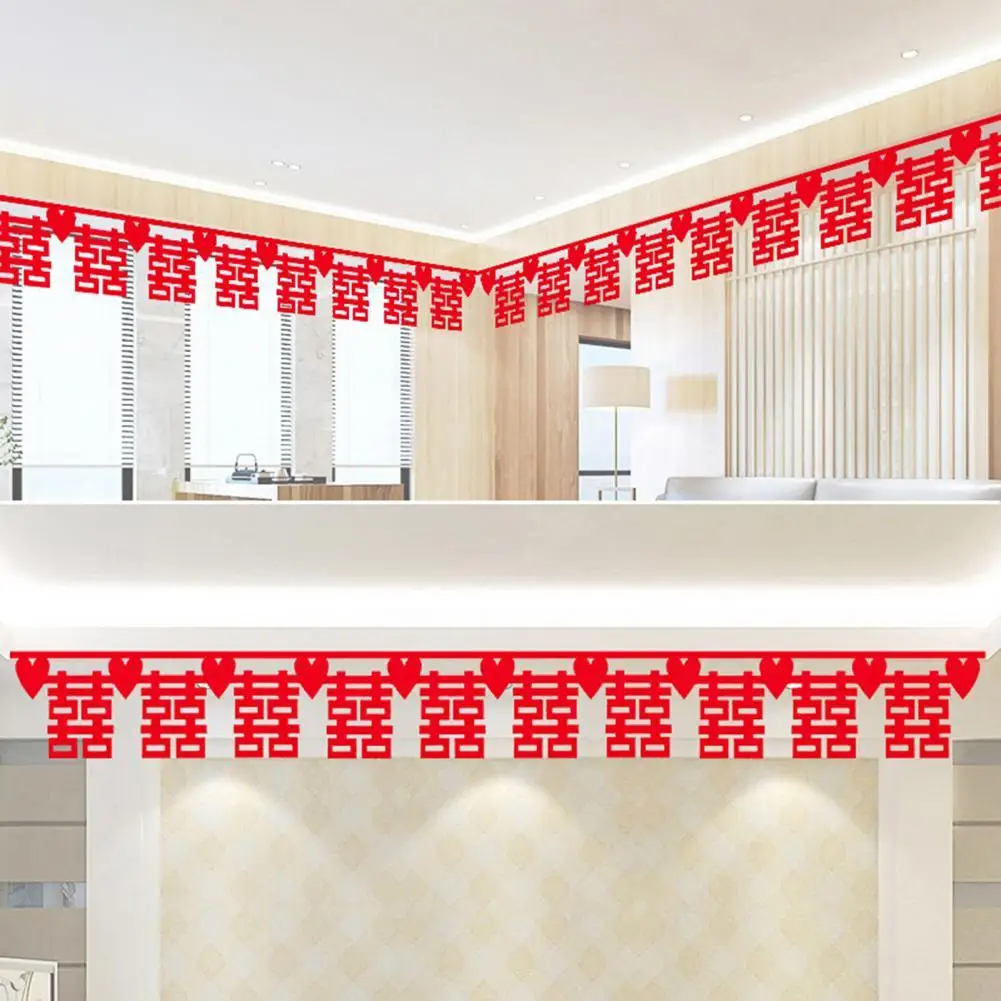 

Double Happiness Banner Cuttable Easy to Use Non Woven Fabric Chinese Red Love Hollow Double Happiness Garland for Bedroom