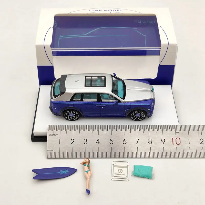Модель времени 1:64 для Rls ~ Rce SUV CULLINAN Mansory Blue с фигуркой литая модель автомобиля |