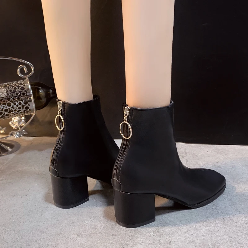 Новинка сезон осень-зима женские ботинки Цвет черный бежевый ботильоны на