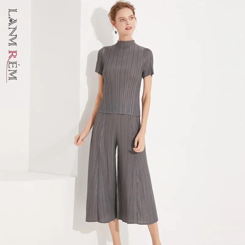 

Женский плиссированный топ LANMREM с короткими рукавами и широкими штанинами 2022 однотонная удобная эластичная одежда YJ522