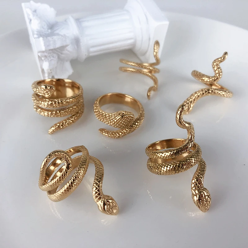 Женское спиральное кольца в виде змейки стиле панк с разноцветными Фианитами