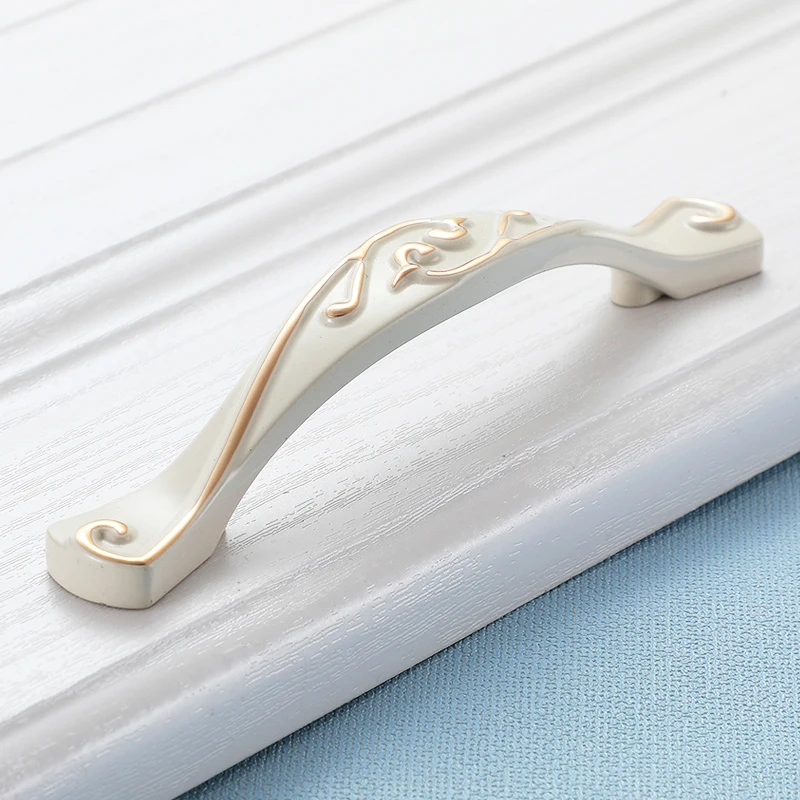 

Ivory White Door Handles and Knobs For Cabinet Kitchen Cupboard Zinc Alloy Furniture Handles Dresser Drawer Pulls Hardware 921