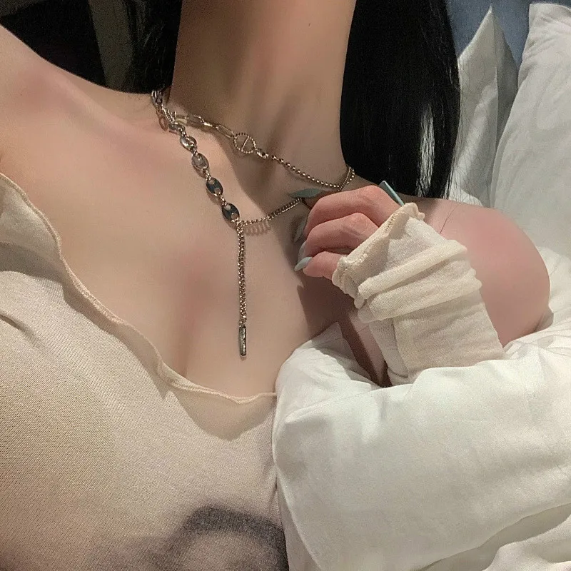 

2021 New Titanium Steel Non-Fading Necklace Female Iight Iuxury Design Multi-lAyer Geometric Iong Clavicle Chain