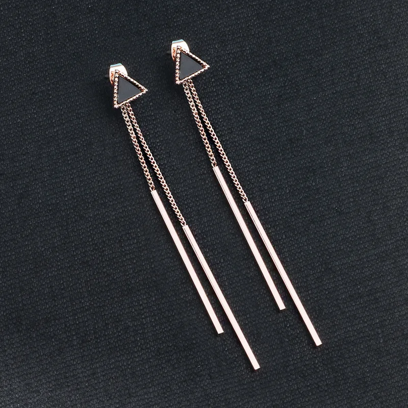 Корейские геометрические треугольные длинные висячие серьги с кисточками для