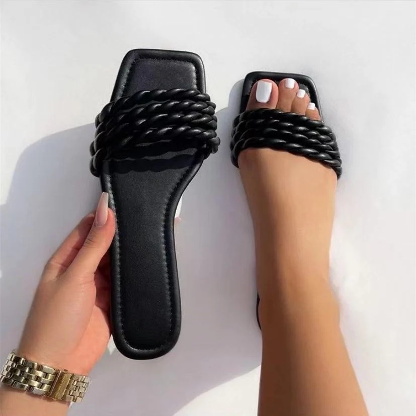 

Slippers Women Summer Luxury Brand 2021 New Sexy Square Toe Fashion Twist Flat Sandals Woman Shoes Plus Size 41 Chaussure Femme
