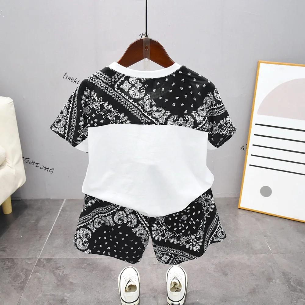Комплект одежды для маленьких мальчиков топ с коротким рукавом и шорты комплект
