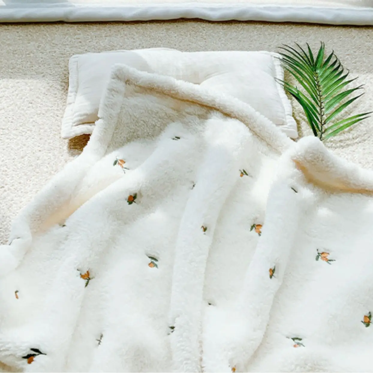Manta de lana de Coral con bordado de Olive y oso coreano para bebé, manta para recién nacido, funda para cochecito, ropa de cama para bebés