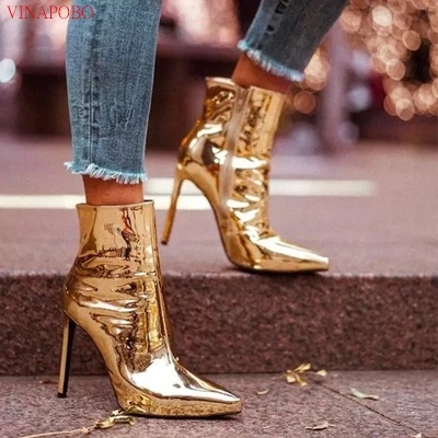 Женские зимние ботинки из лакированной кожи золотистые серебристые полусапожки