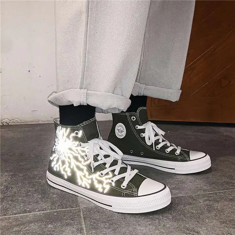 Кеды мужские блестящие высокие кроссовки Вулканизированная подошва модная