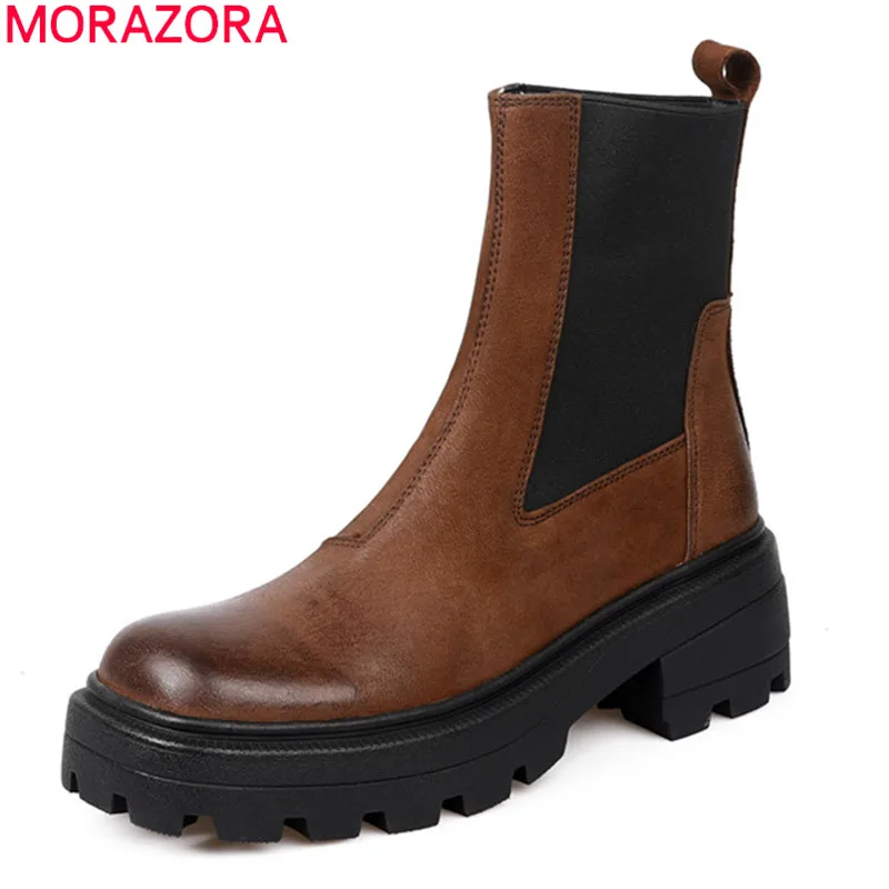 Женские ботильоны из натуральной кожи MORAZORA черные на толстом каблуке с