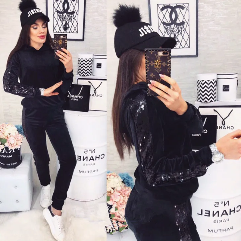 

Sequined Side Patchwork Velvet Tracksuit Women Two Piece Set Spring Clothes Hooded Sweatshirt Top and Pants Velour Suits Outfits
