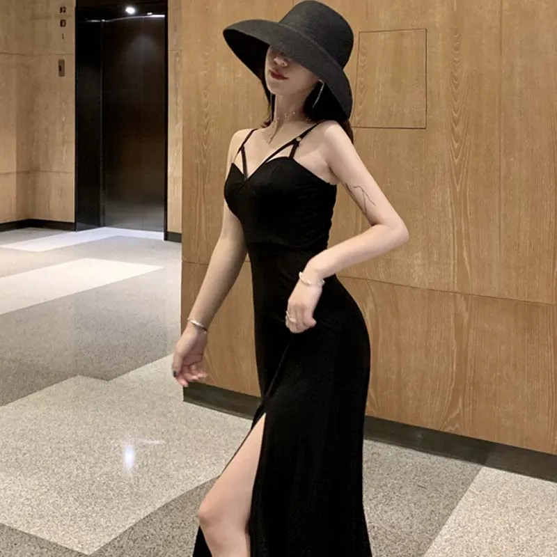 

Japanese Punk Gothic Summer Dress Sexy Deep V-Neck Black Dress Women Elegant Wear Dark Halter High Waist Split Party Club Dress