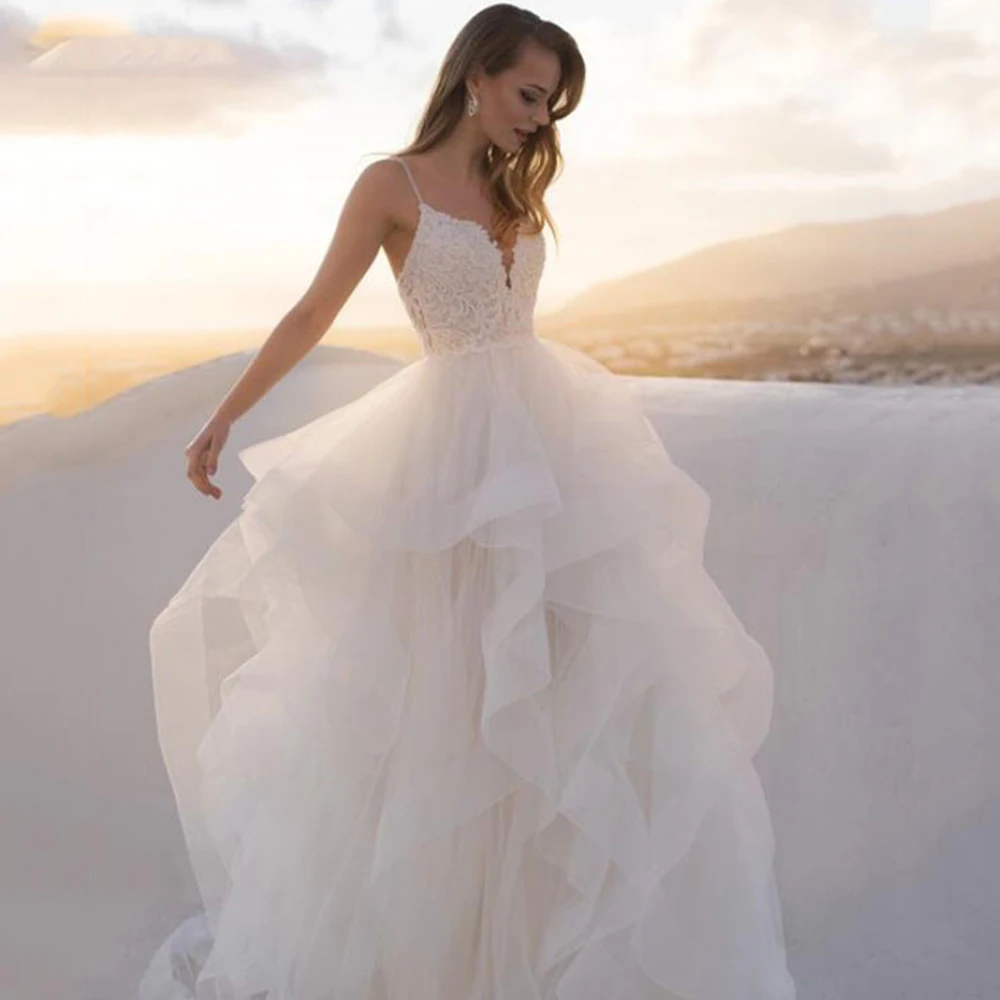 

Spaghetti Straps Wedding Dresses Custom Made V-Neck Puffy Tulle Tiered Appliques Lace 2021 Bride Gowns Vestido De Noiva