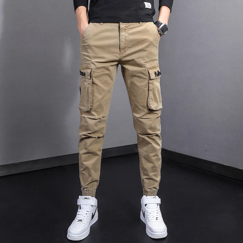 Newly Streetwear Fashion Men Jeans Slim Fit Big Pocket Casual Cargo Pants Men Overalls Korean Style Hip Hop Joggers Trousers