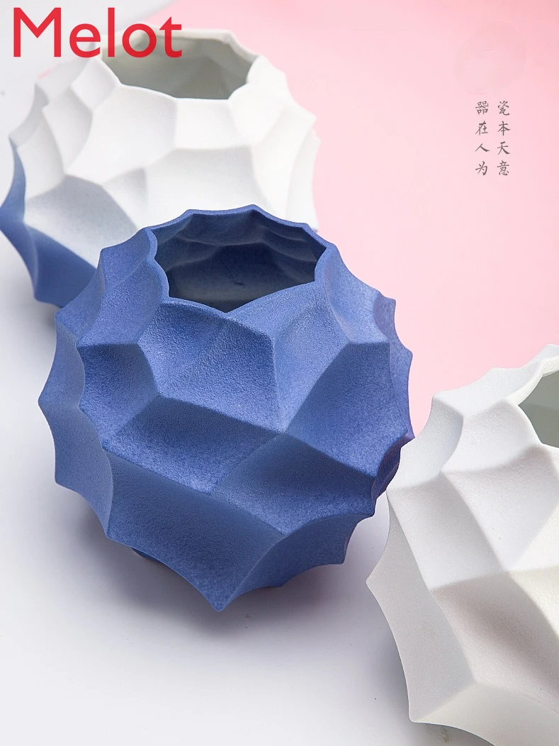 

Handmade Wire Ball Ceramic Vase Decoration Living Room Desktop Creative Flower Arrangement Gift for Mother