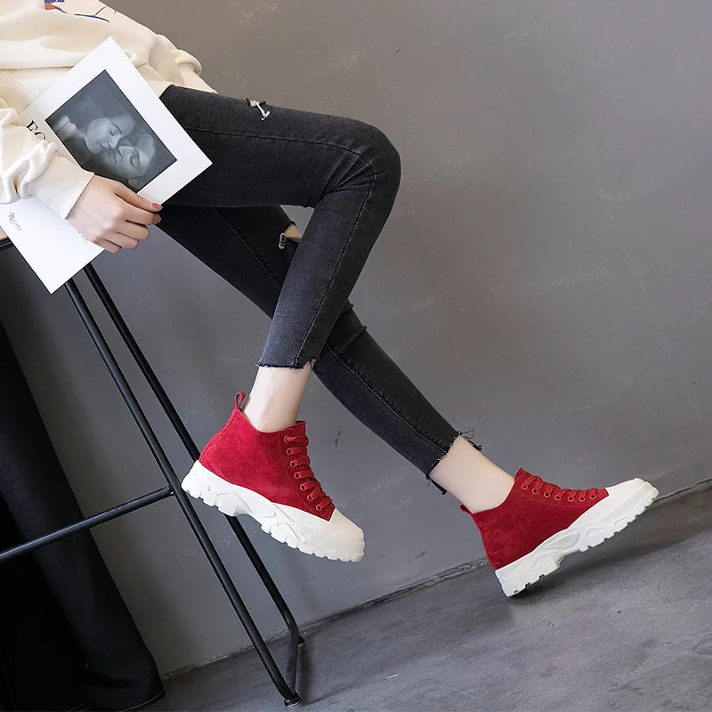 Высокие женские кожаные кроссовки для бега новинка весны 2019 модные повседневные