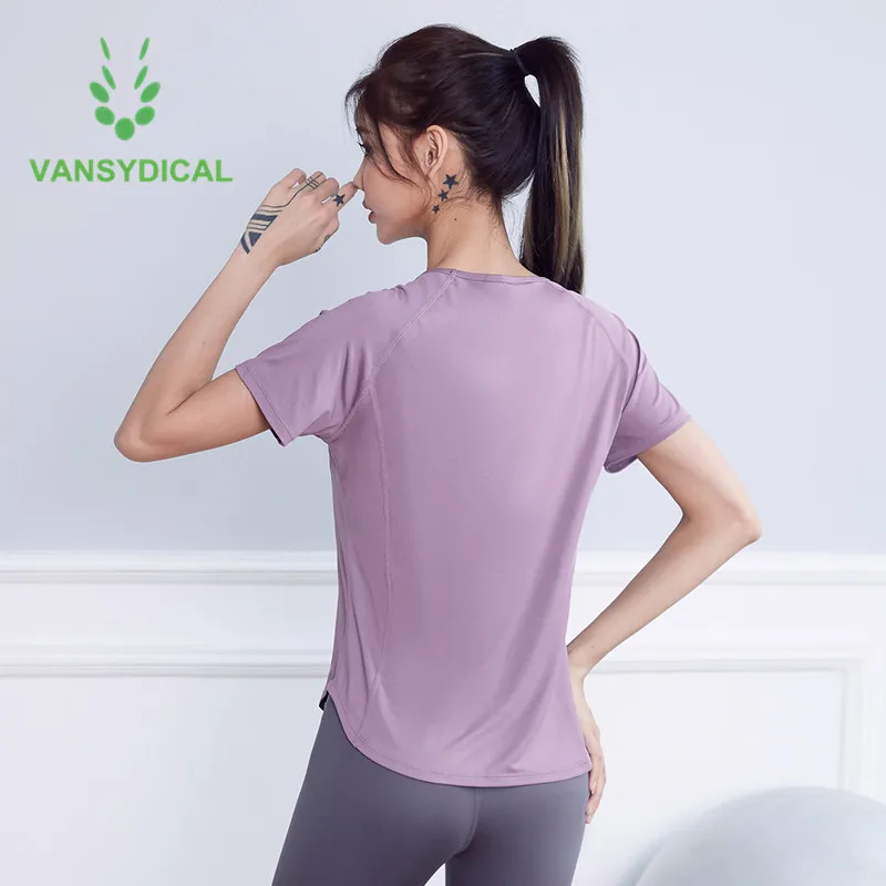 

New Women Summer Sports Running T-shirts Loose Gym Yoga Shirts Top Quick Dry Sportswear Fitness Training Workout Short Sleeve