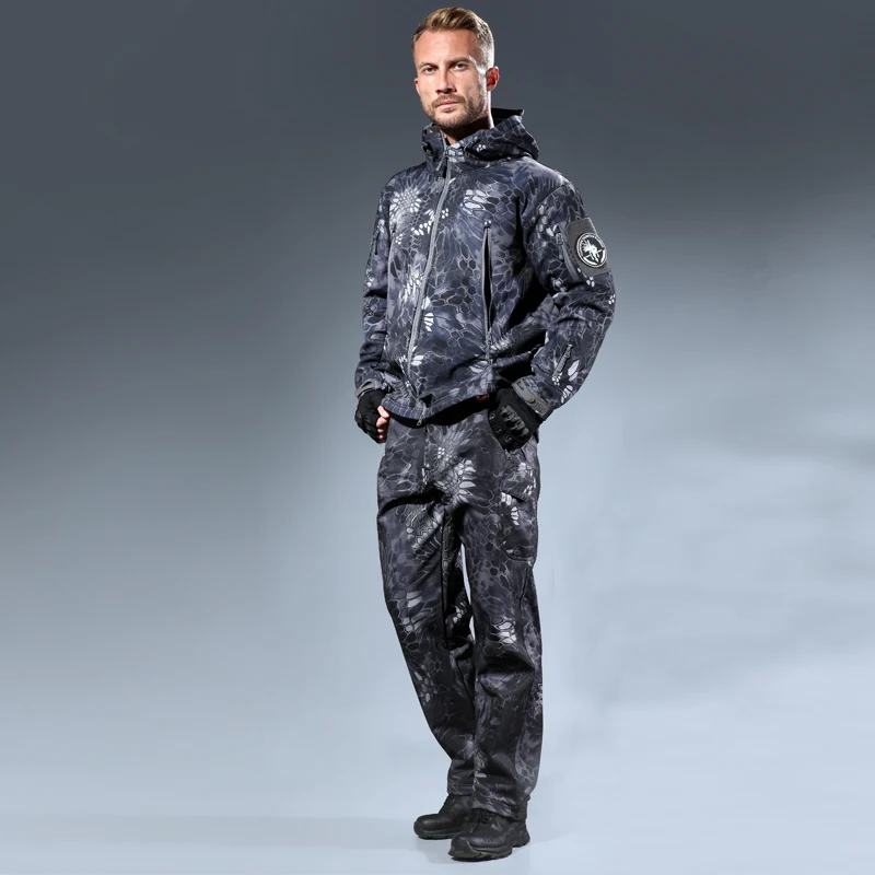 Зимняя мягкая оболочка камуфляжная Ветровка Военная тактическая куртка мужская водонепроницаемая армейская флисовая мужская одежда