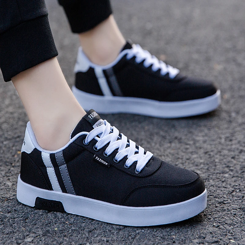 

2021 New Arrival Vulcanized Shoes Man Plus Size 44 Boys Summer Shoes Breathable Comfortable Man Sneakers