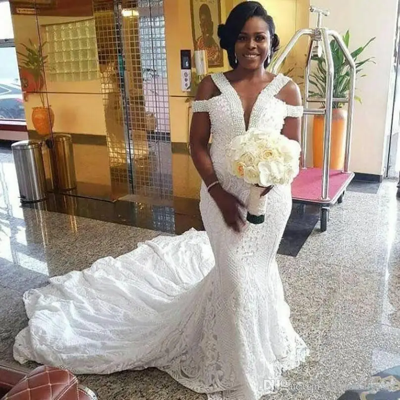

South African Mermaid Wedding Dresses Long Off the Shoulder Pearls V Neck Bridal Gowns Plus Size Full Lace Wedding Dress
