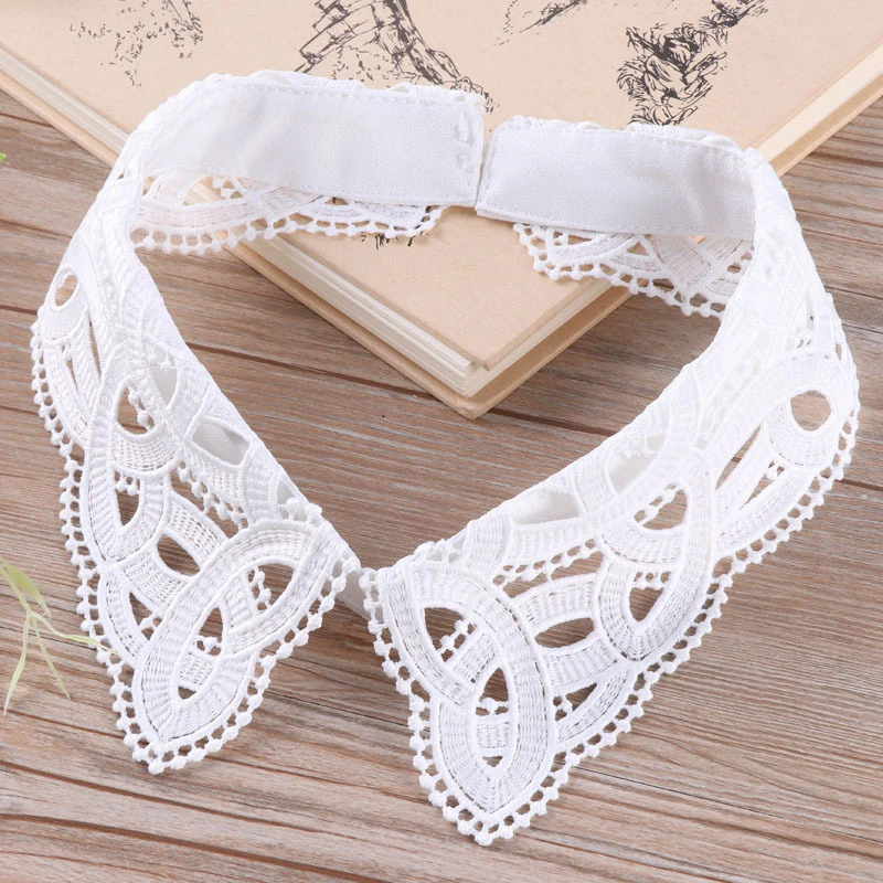 

Black White Women Fake Collar Party Blouse Lace Hollow Detachable Fake Collar