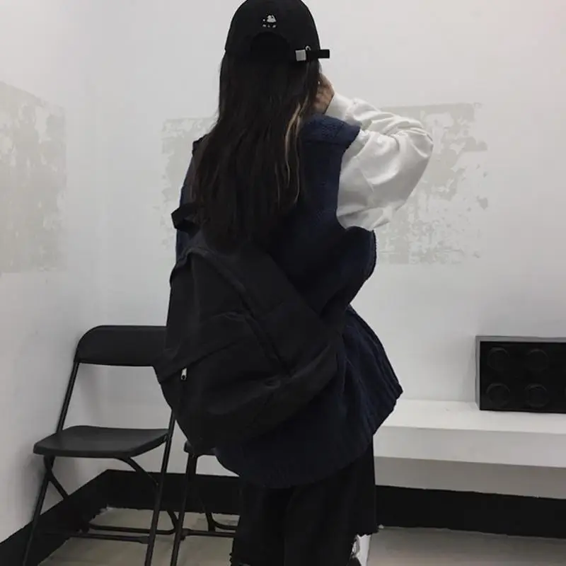 

Sweater Vest Men Solid Color V-neck Sleeveless Sweaters Couples Teens Waistcoat Autumn Streetwear Retro High Quality Men Clothes