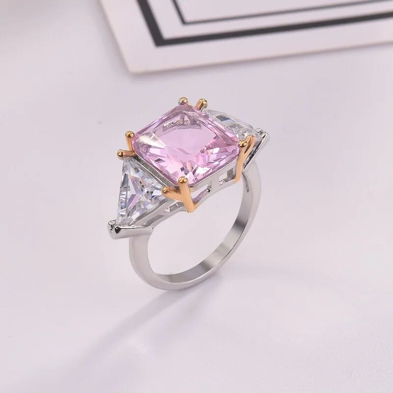 Женское серебристое кольцо с квадратным кристаллом и цирконом | Украшения