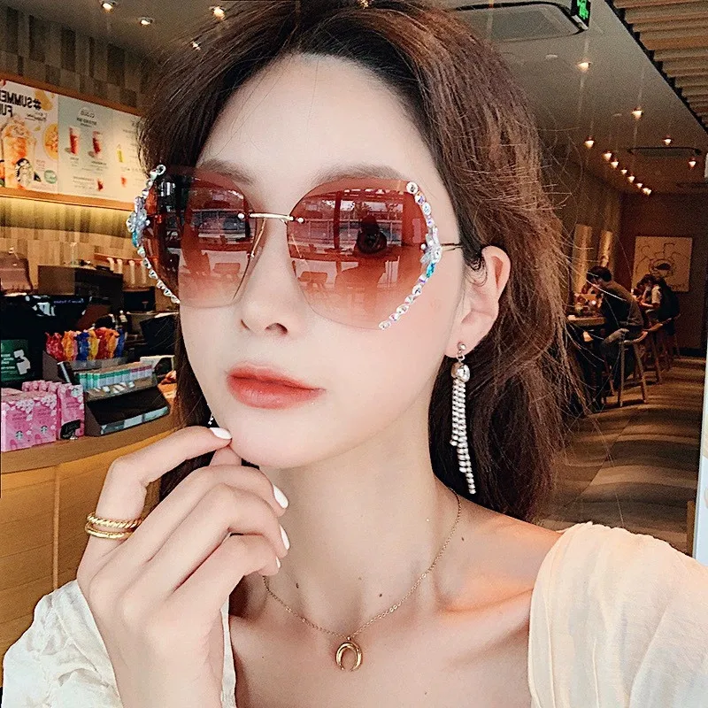 

Diamond Sun Glasses for Women Korean Version of The Sunglasses Female Sun Protection Rimless Eyeglasses Fashion Women's Eyewear