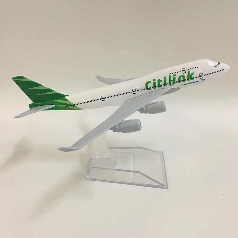 JASON TUTU 16 см самолет 1:400 литой металлический модель игрушки "Indonesia Boeing 747" Модель