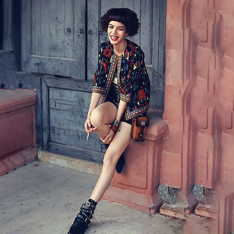 Куртка женская короткая с цветочным принтом модный офисный Кардиган длинным