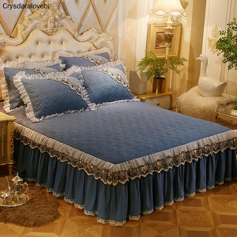 

European Luxury Bedspreads and 2PCS Pillowcase Thick Cotton Bed Skirt with Lace Edge Twin Queen King Size Bedding Set Non-slip