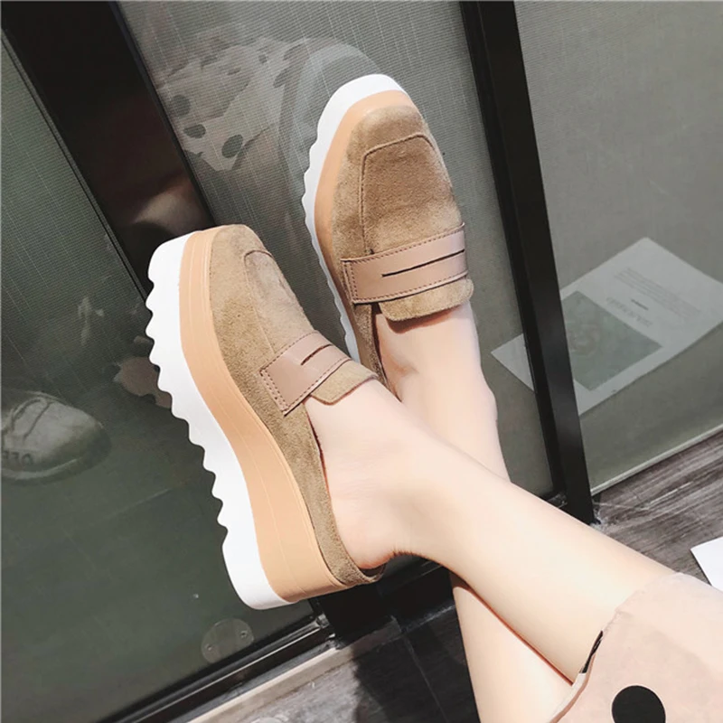 Шлепанцы женские на платформе флоковые сандалии с квадратным носком танкетке