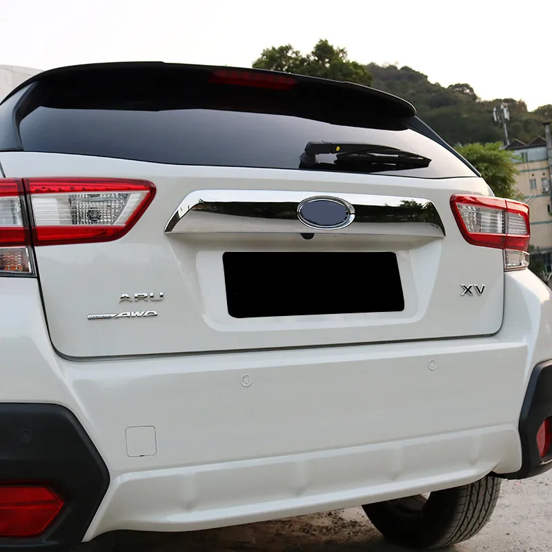 Декоративная яркая полоса для задней двери из абс пластика Subaru XV Crosstrek 2018 новый