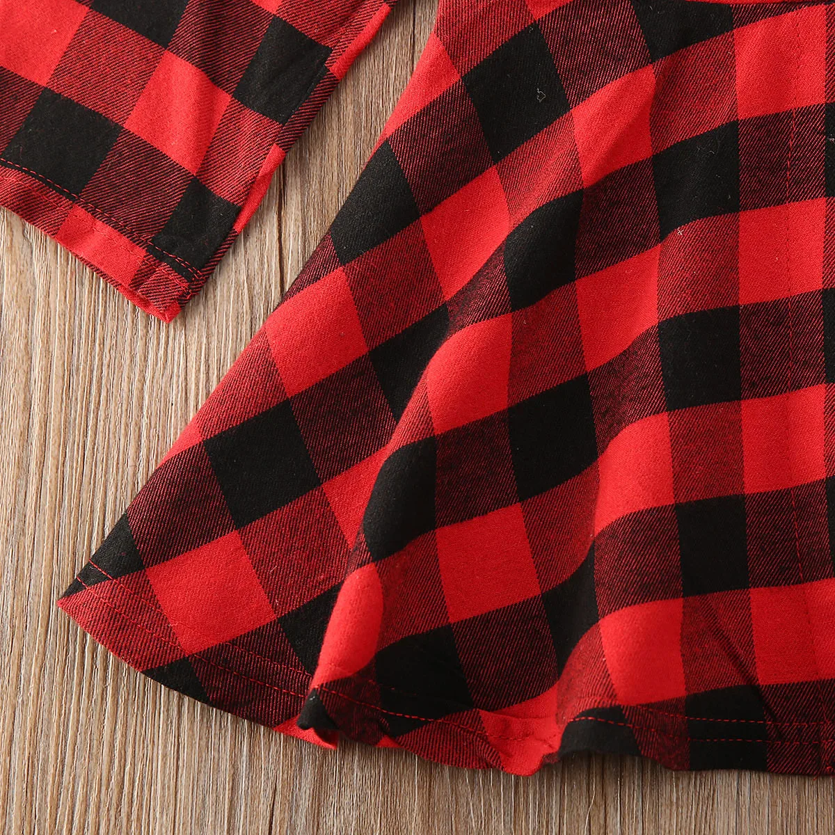 Рождественские платья для маленьких девочек весенний наряд с пуговицами и