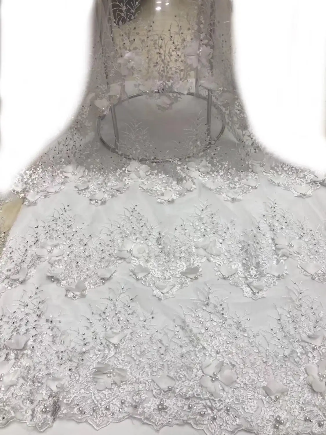 Элегантные 3D цветы кружево вышитые бисером французское Сетчатое камни высокого