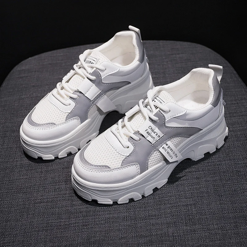 

2020 обувь маленького размера; Цвет белый; Женская Весенняя Новинка кроссовки для студентов Ботинки и туфли на толстой подошве обувь на толст...