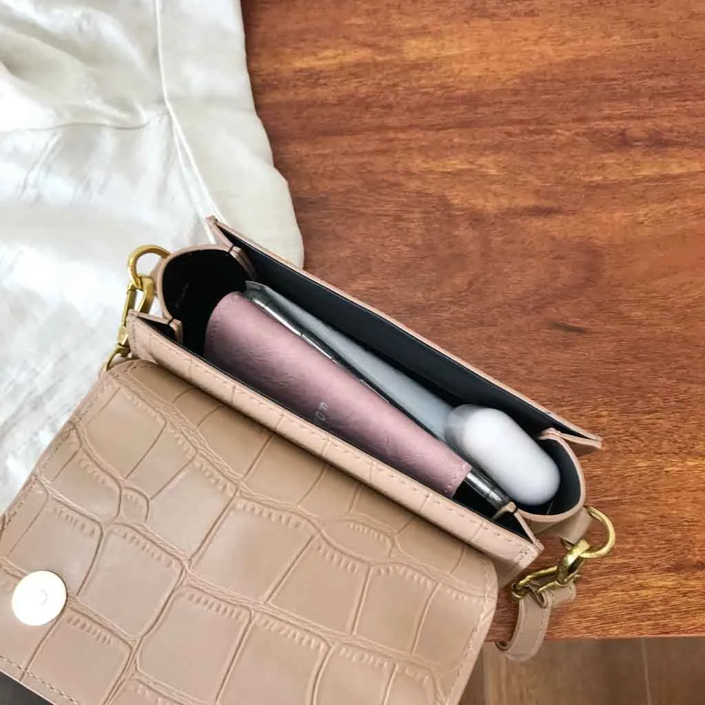 

Women Shoulder Bags 2020 Summer New Korean Version of The Messenger Bag Handbag Leather Solid Color Printing Wild Shoulder Bag