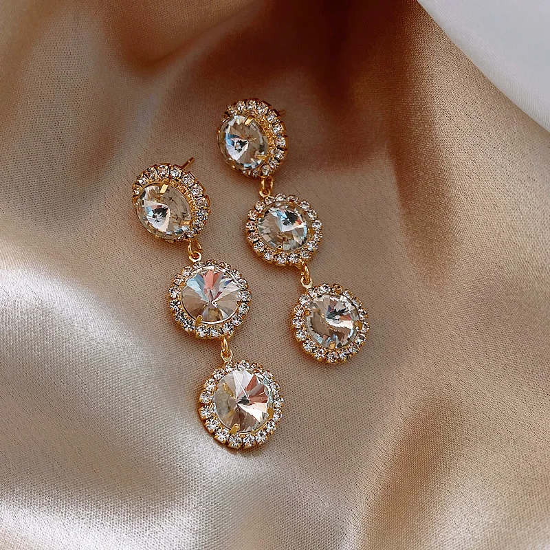 

Classic Female White Zircon Drop Earrings Charm Gold Color Wedding Earrings Cute Bride Crystal Round Dangle Earrings For Women