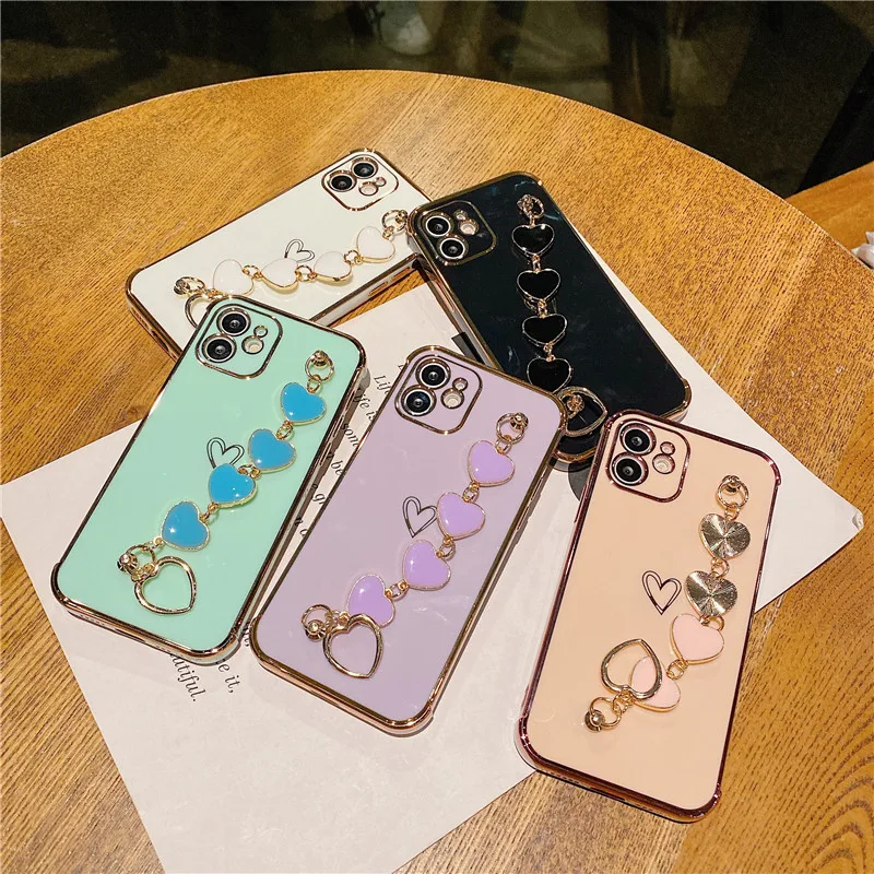 

Bracelet Phone Cases For iPhone 11 12 Mini Pro Max 7 8 Plus X XS XR Plating Chain Love Heart Wrist Soft Back Cover Protection