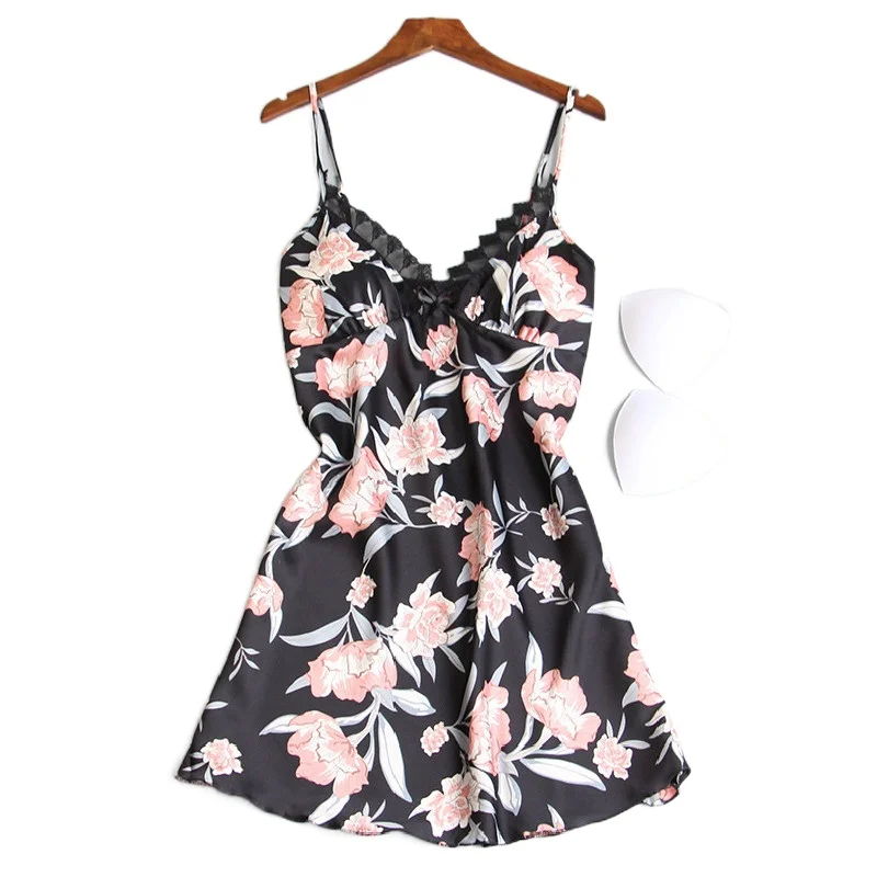 

Pajamas for Women's Summer Sexy Thin Silk Ice Sling Shorts Two Piece Set with Bra Lace Home Suit