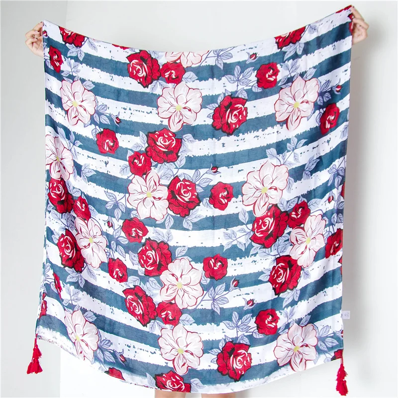 

2020 Autumn Print silk Scarves lady Cotton and Linen Scarf ethnic style seaside colour flower Shawls popular summer Beach towel